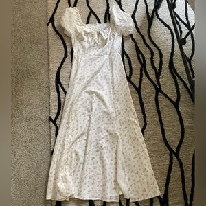 Hello molly white floral maxi dress